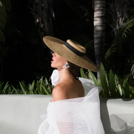 Seduction — FERRE Magazine, November 2022