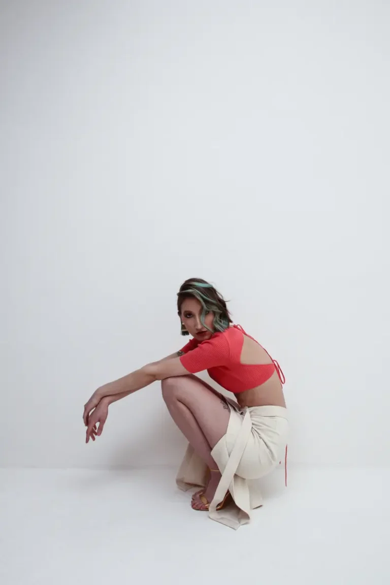 Julia — FERRE Magazine | The February Fashion & Beauty Edition | Vol.3 | 2022