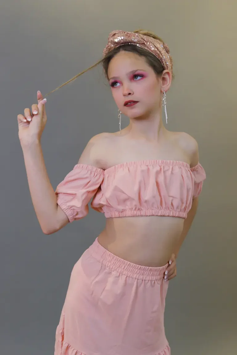 Style Show — FERRE Magazine | The June Teen Edition | Vol.4 | 2023