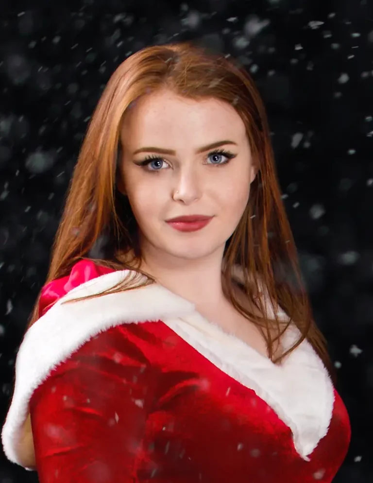 Christmas Special — FERRE Magazine, December 2023