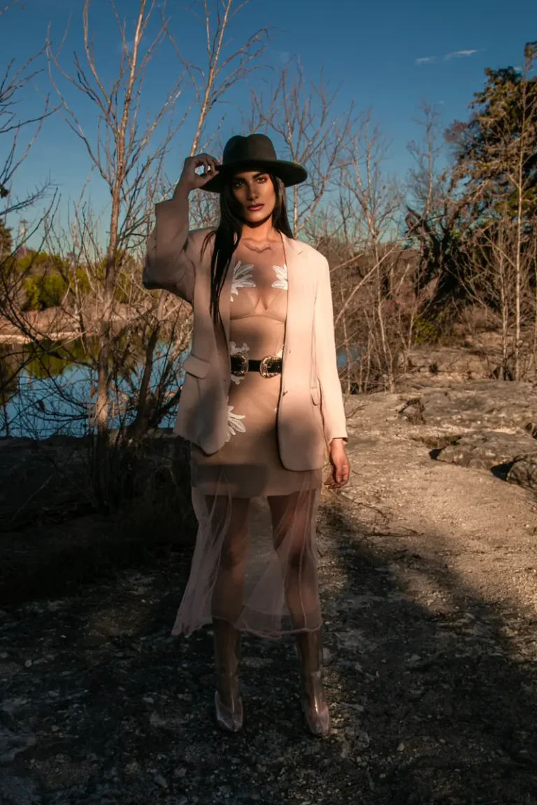 Daniela — FERRE Magazine, April 2024