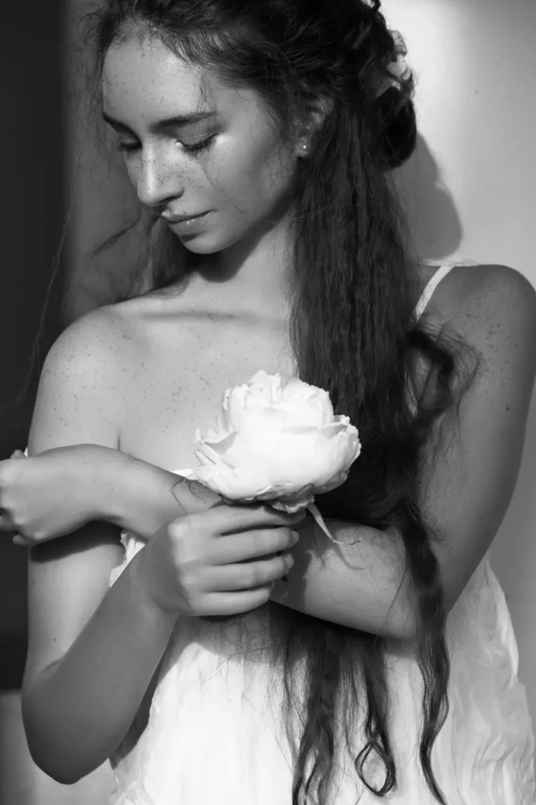 ANASTASIYA — FERRE Magazine, August 2024