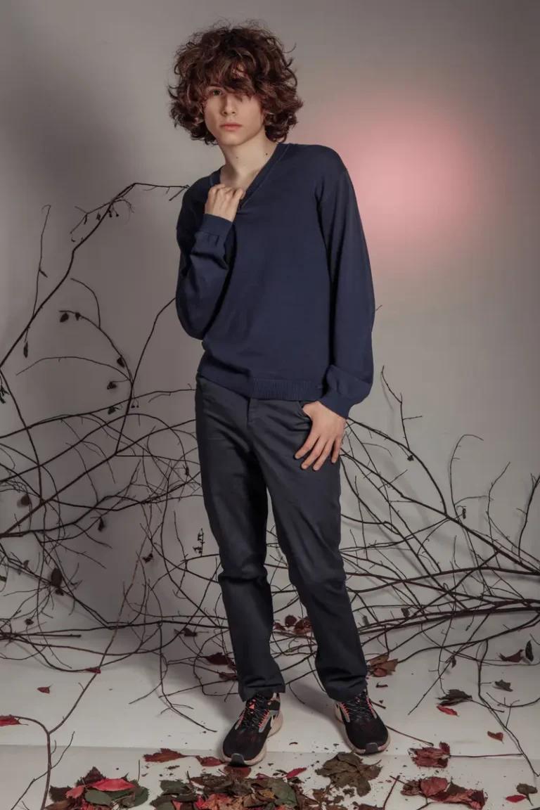 leaf fall — FERRE Magazine | The November Teen Edition | Vol.3 | 2024